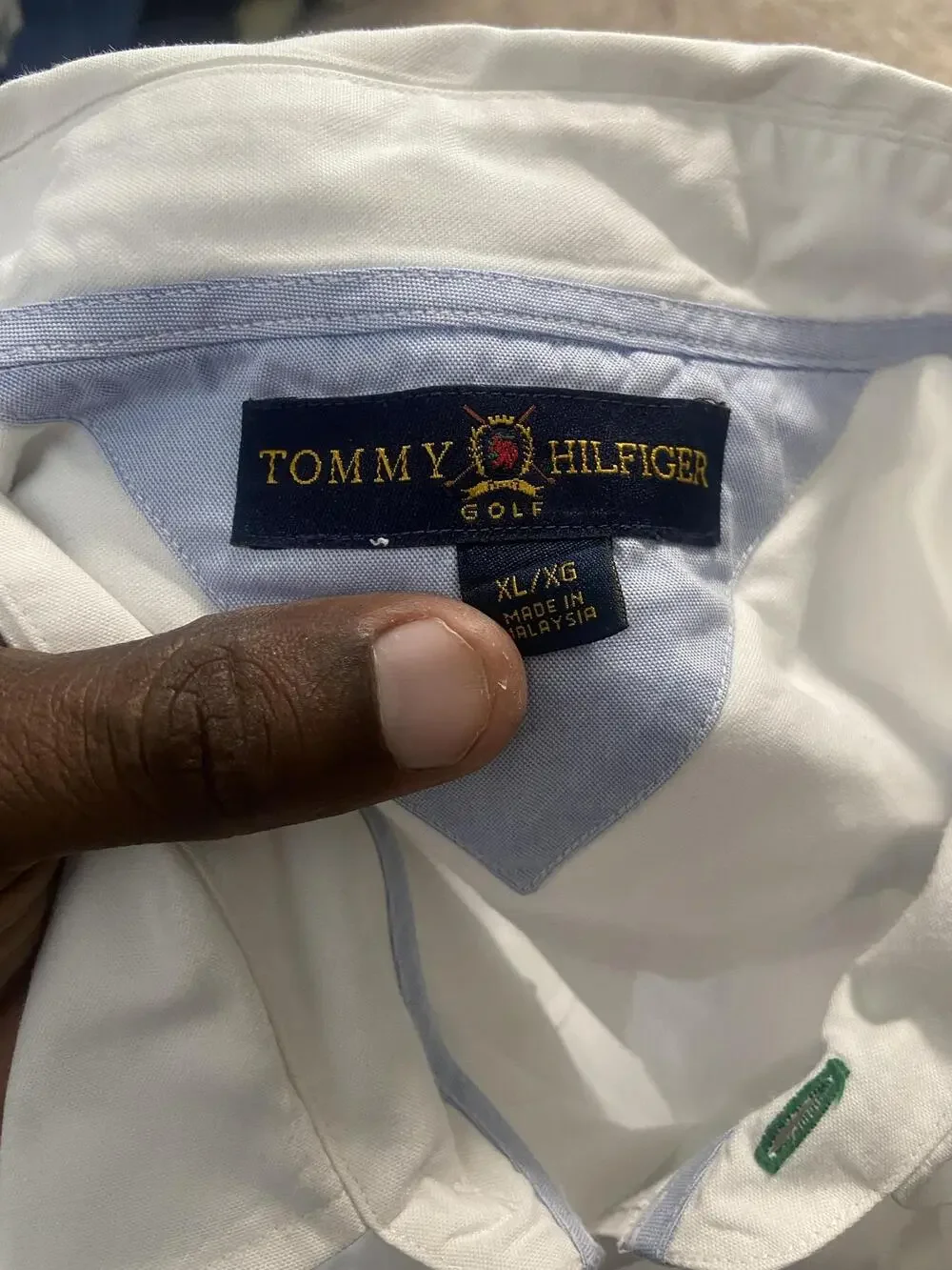 Tommy Hilfiger Golf Shirt Mens XL White Solid Long Sleeve Button Up Pocket Logo